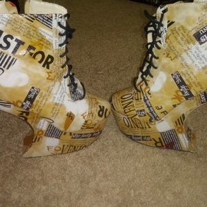 Heelless shoes